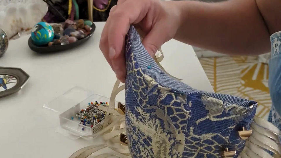 2e costume : 3 - Épaulettes et Poches